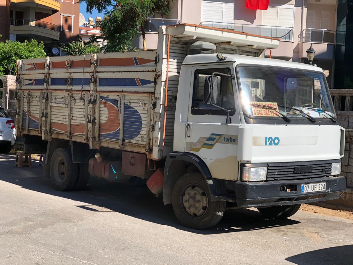 Alanya Kurt Nakliye - Nakliyeci Fahri görseli 3