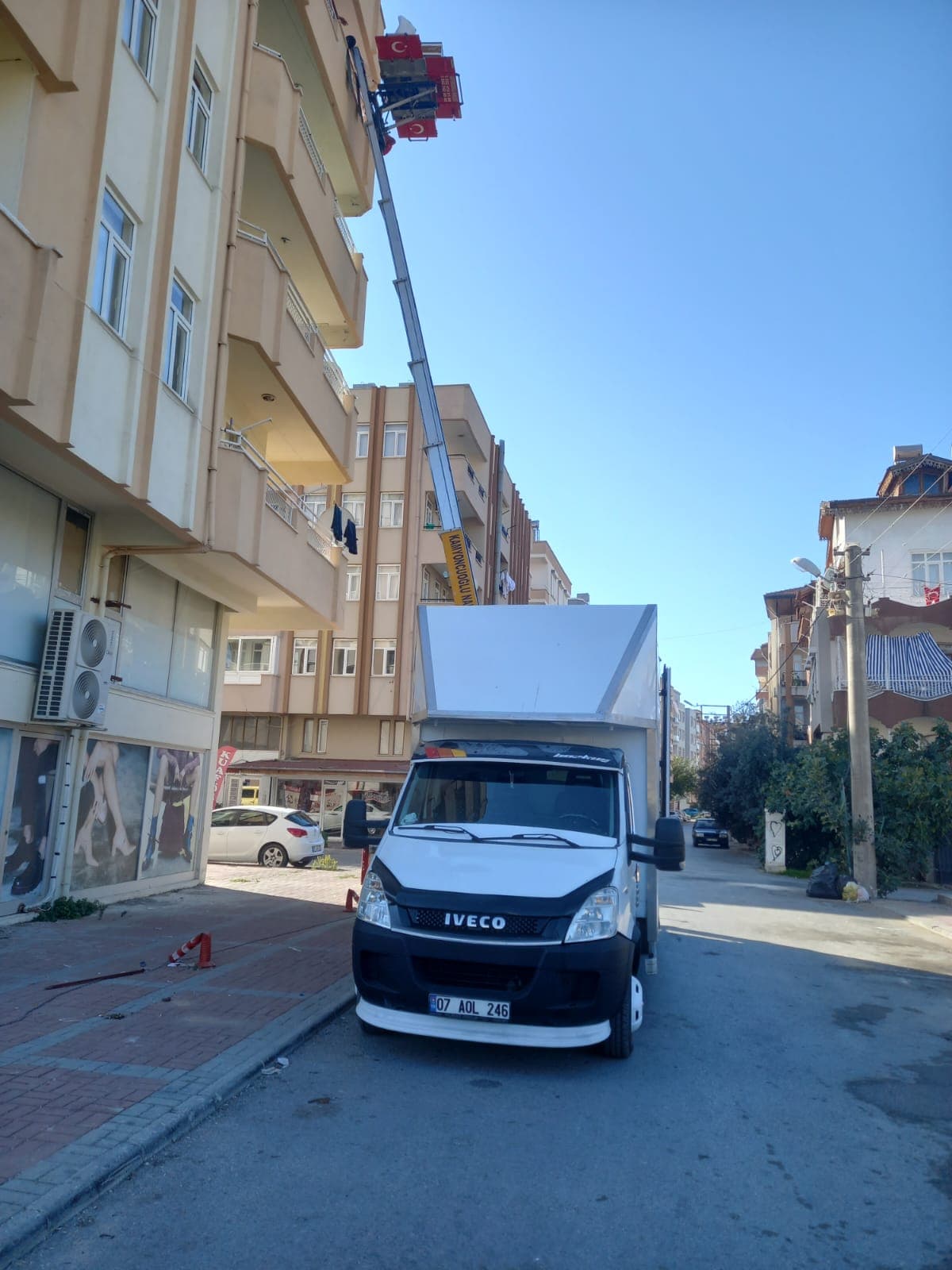 Manavgat Asansörlü taşımacılık görseli 3