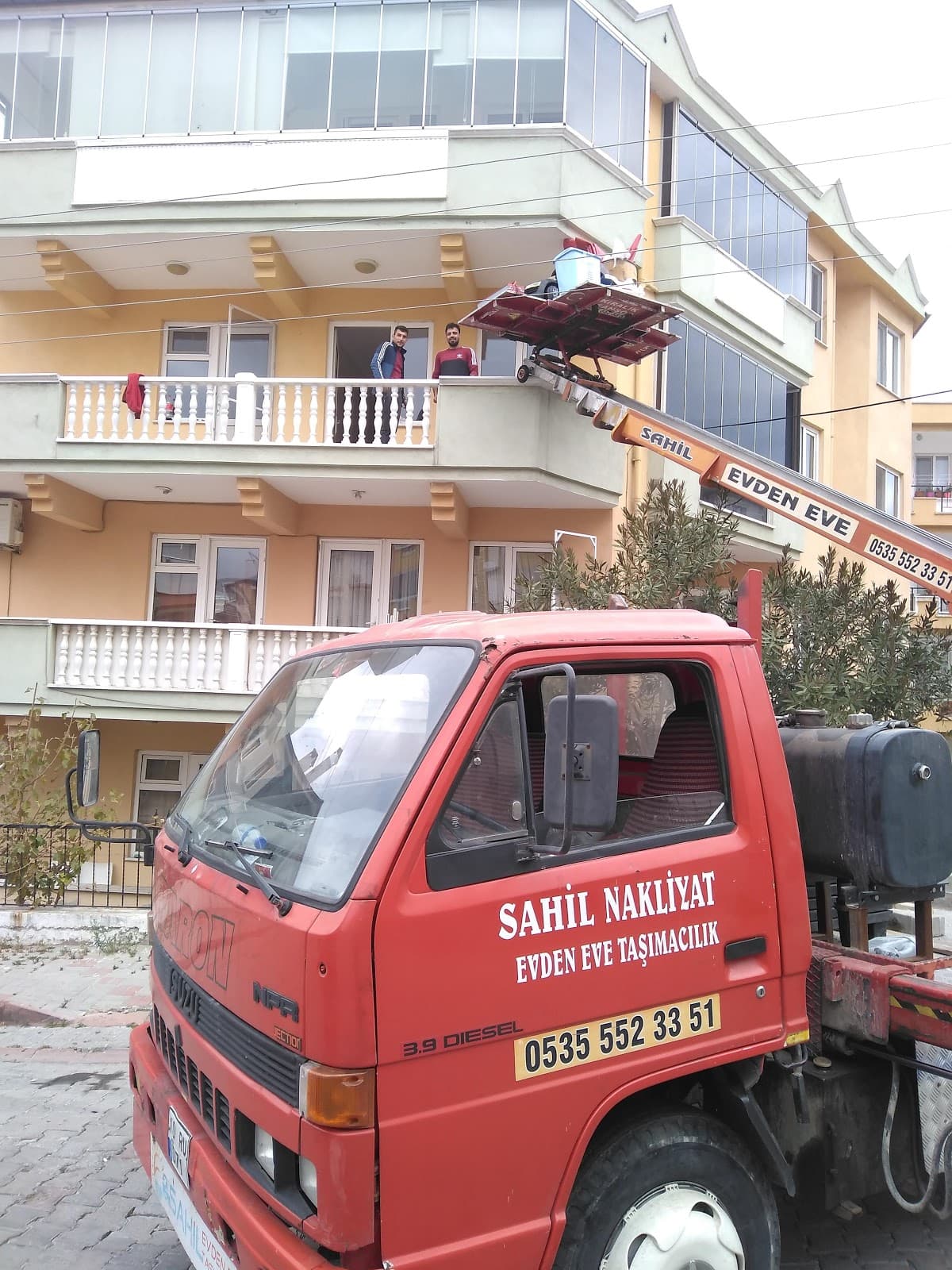 AYVALIK ASANSÖRLÜ SAHİL EVDEN EVE NAKLİYAT görseli 3