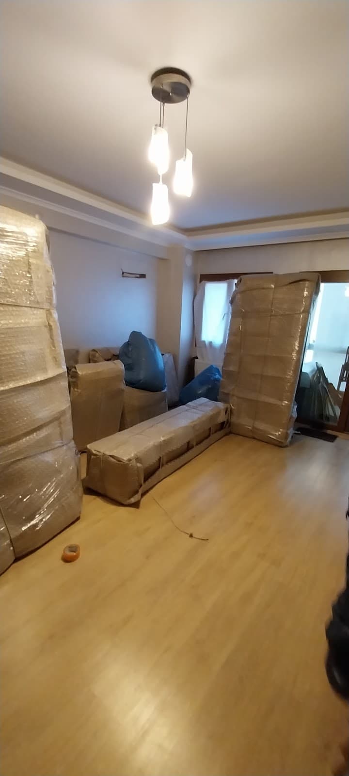 BİR-TAŞ EVDEN EVE NAKLİYAT İZMİR KARŞIYAKA görseli 1