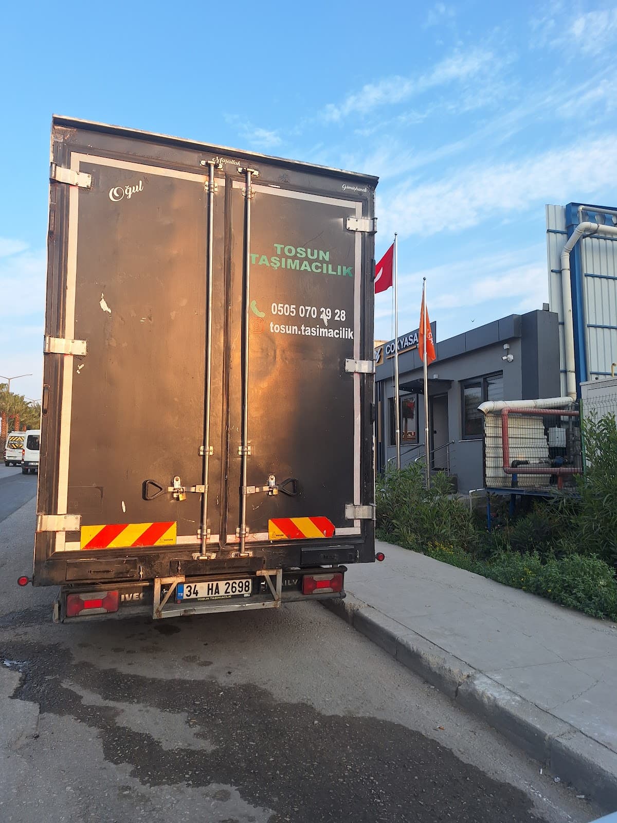 Tosun Taşımacılık Evden Eve Nakliye Doblo Nakliye Parça Eşya Taşıma görseli 1