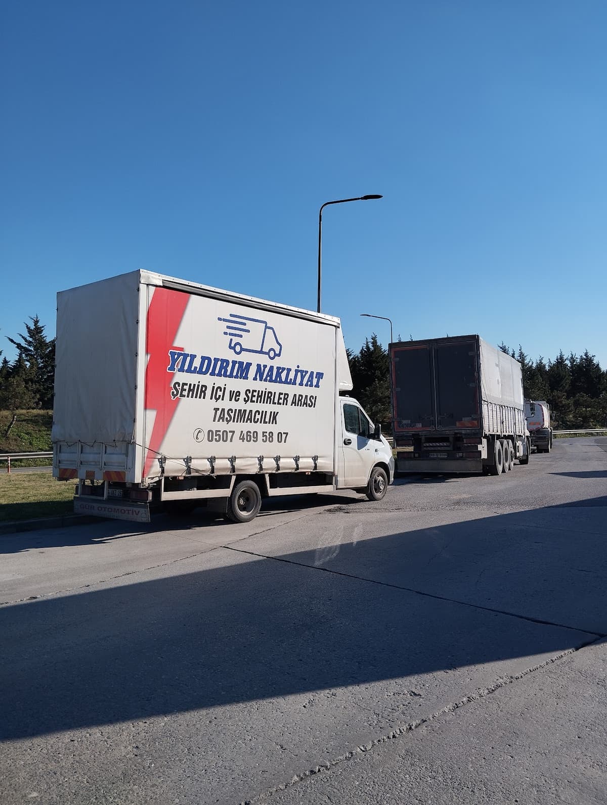Ferizli kamyonet nakliye görseli 1