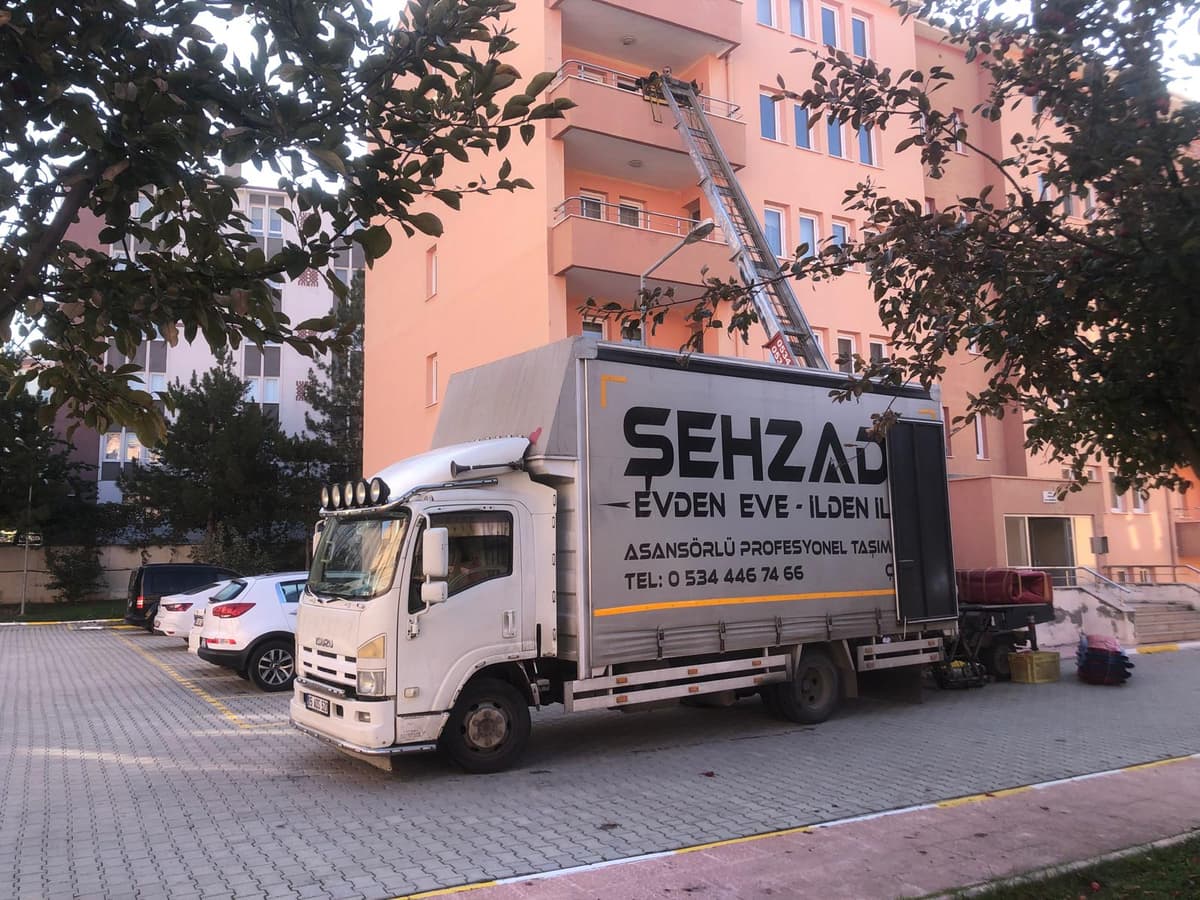 ÇORUM ŞEHZADE EVDEN EVE ASANSÖRLÜ TAŞIMACILIK görseli 2