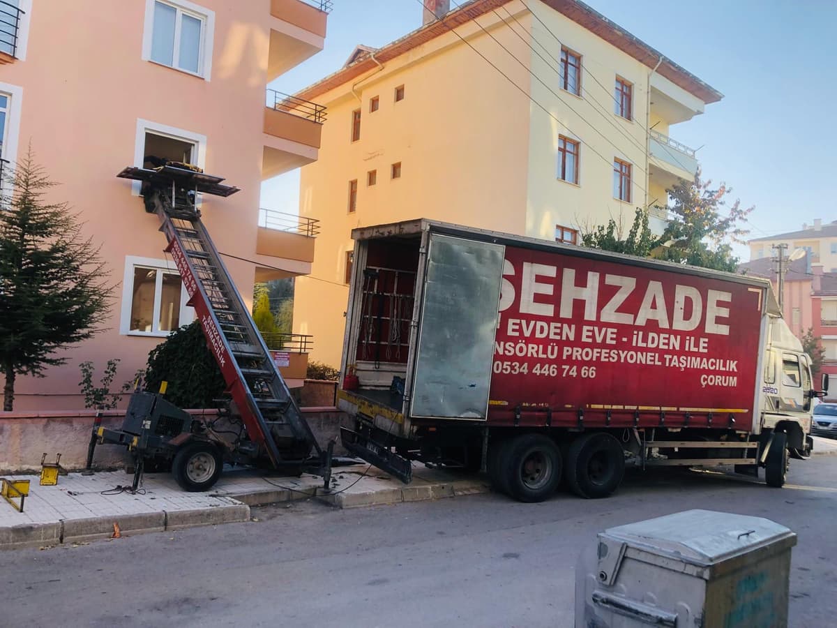 ÇORUM ŞEHZADE EVDEN EVE ASANSÖRLÜ TAŞIMACILIK görseli 3