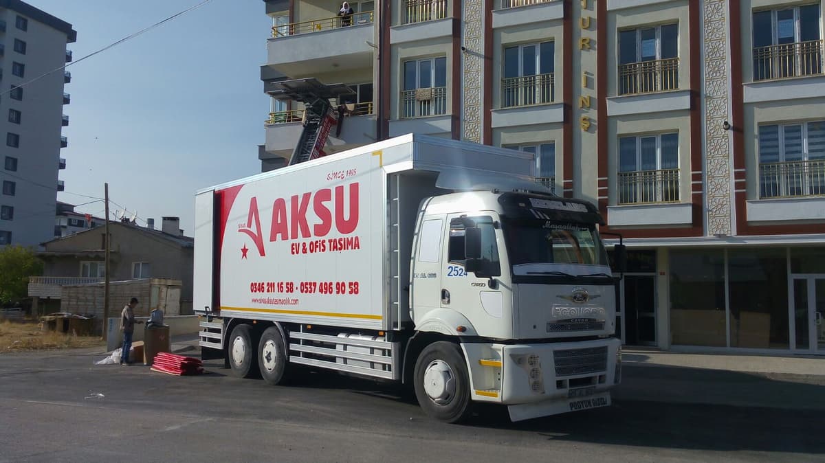 Sivas Aksu Evden Eve Asansörlü Taşımacılık görseli 1