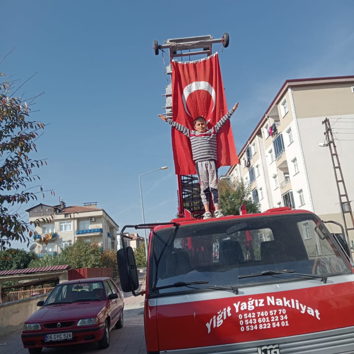 Yiğit Yağız Evden Eve Büro Ve Ofis Taşımacılığı görseli 2
