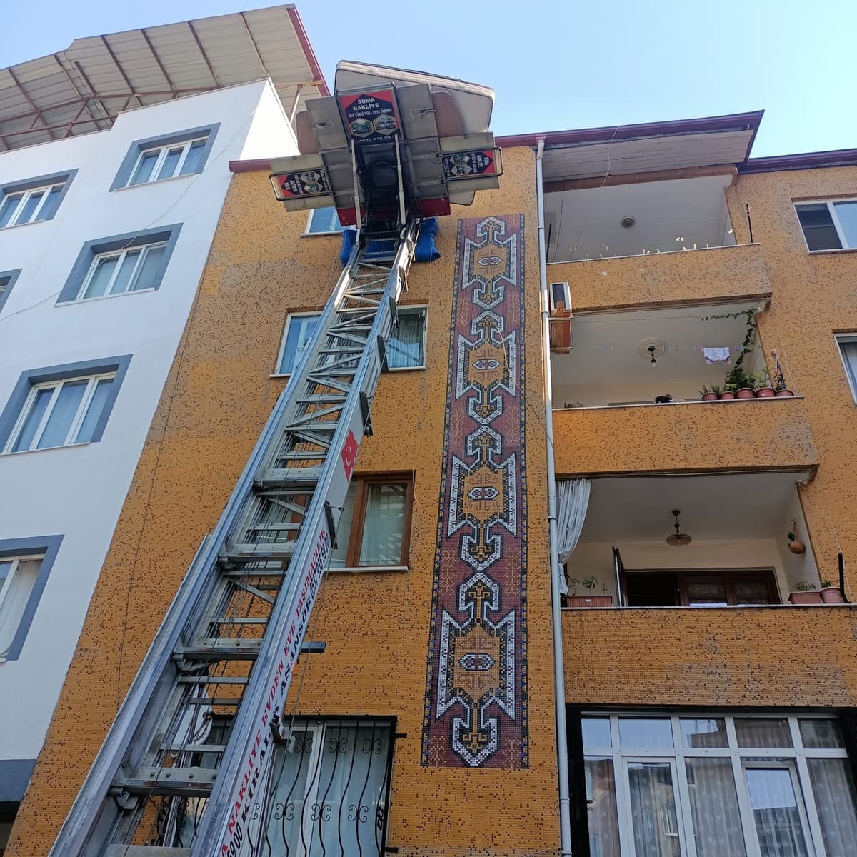 Kiralık Mobil Asansör görseli 2